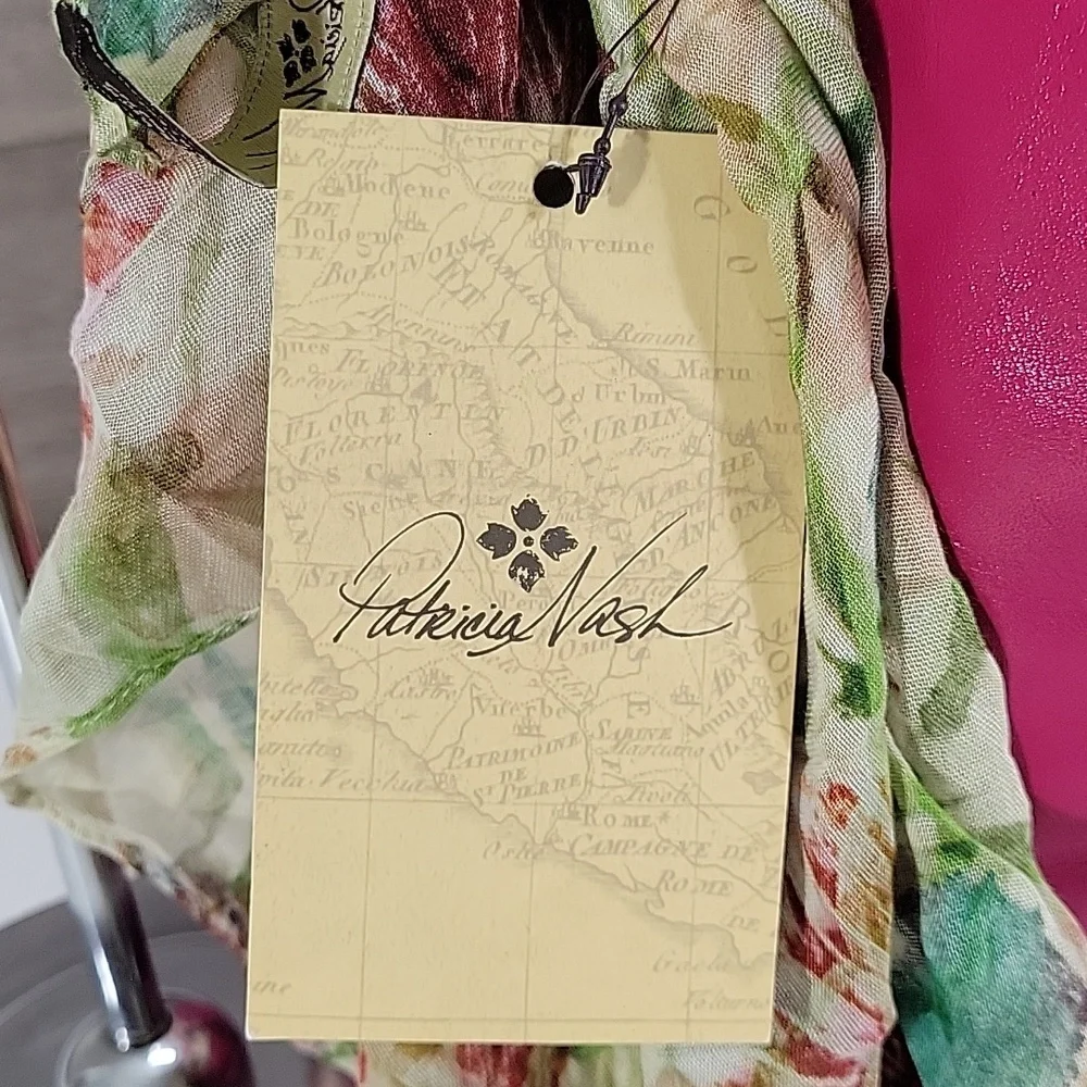 Patricia Nash Zorita Fuchsia Tote Bag with Shell Accent New